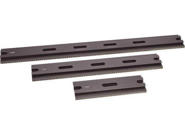 1.55" x 1.55" Newport 9036 Riser Carrier on 6" ezTrac Dovetail Optical Rail 